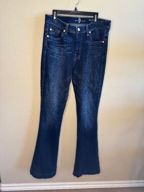 7 for All Mankind. Slim Trouser Dojo jeans. 30x33 women's